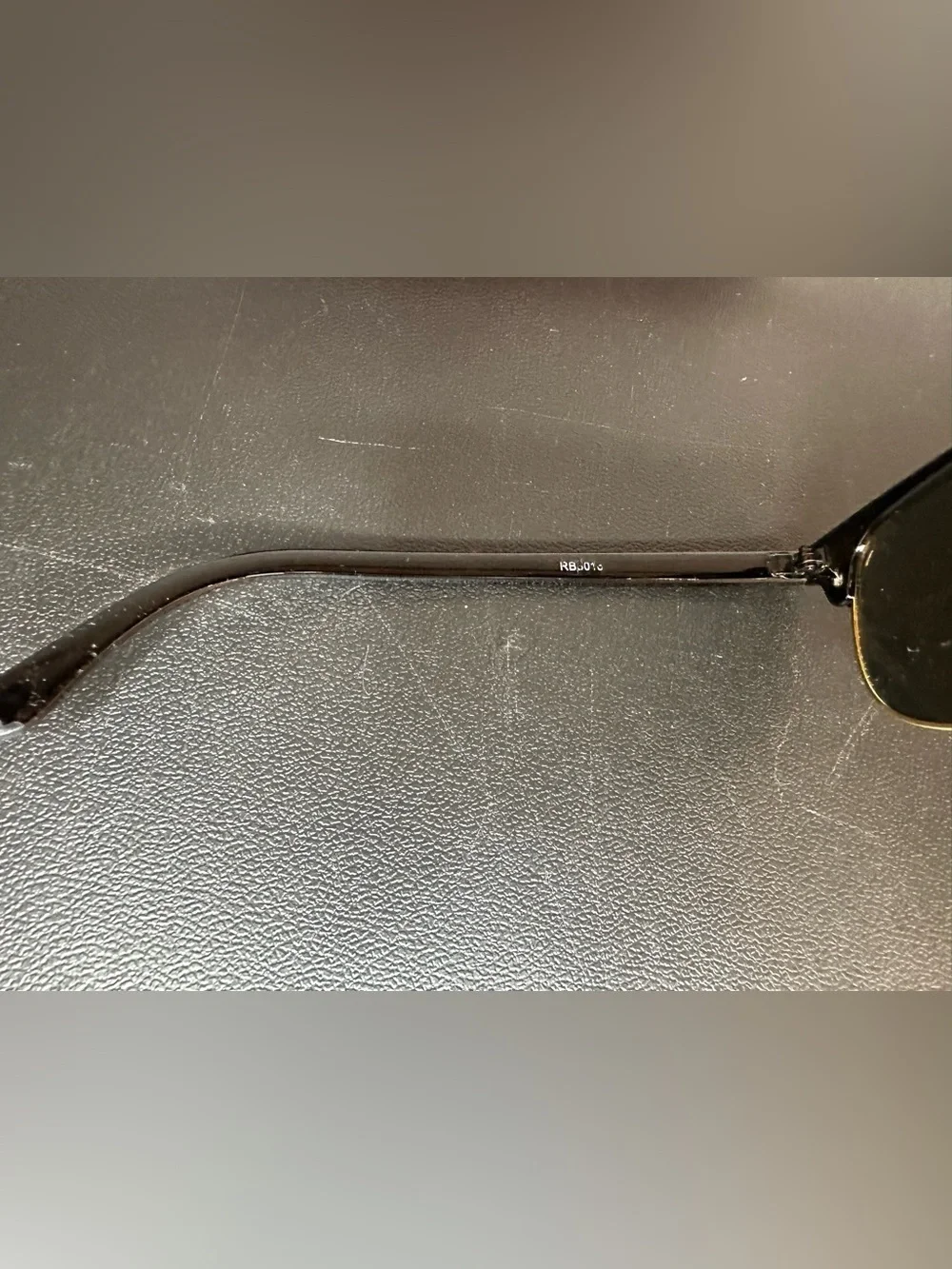 Ray-Ban Clubmaster Classic sunglasses Black Frames with Gold